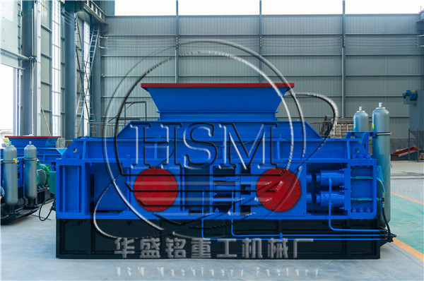 對輥(gun)破碎機